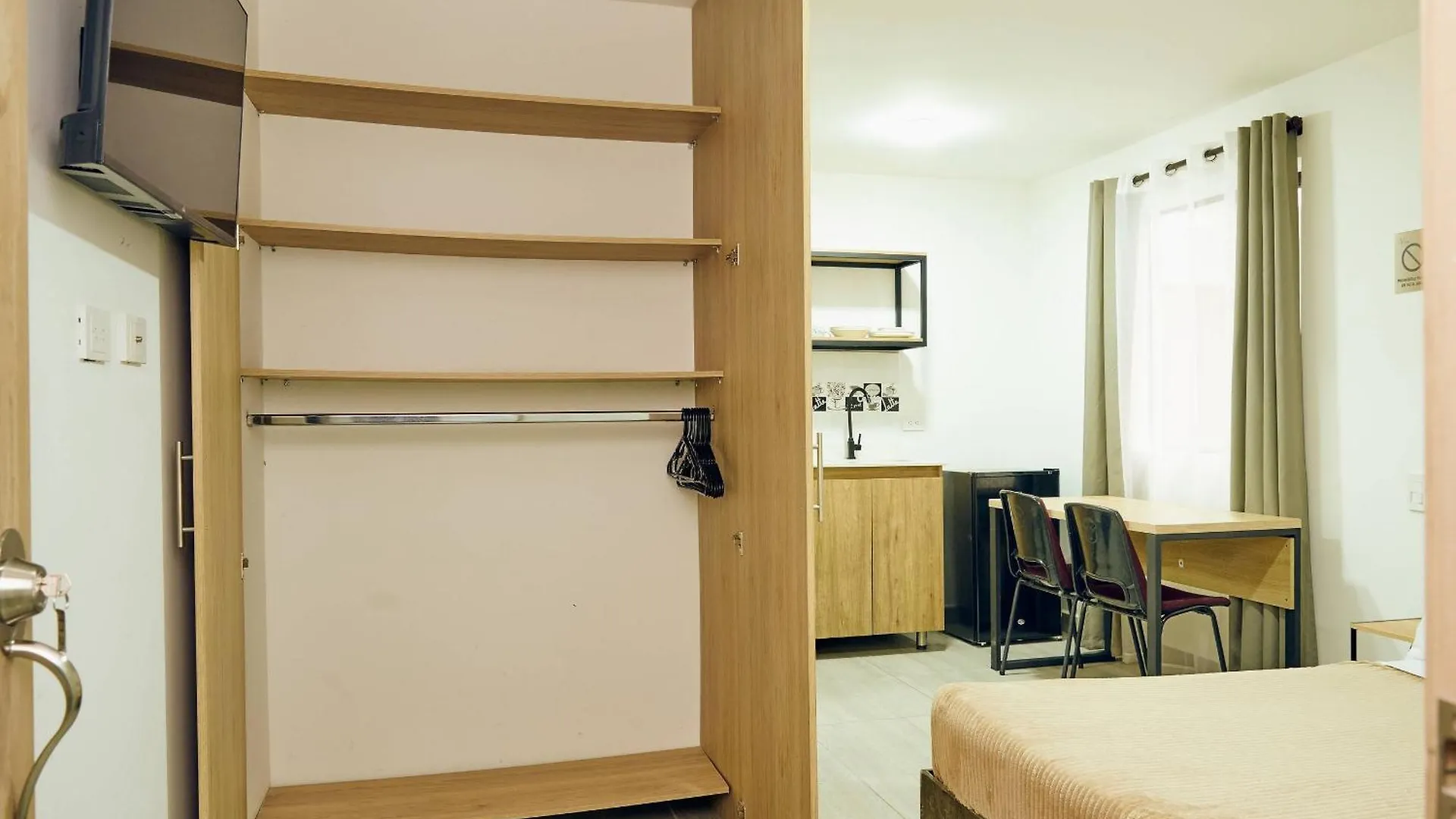 Apartahotel Castellana Medellín Apartamento