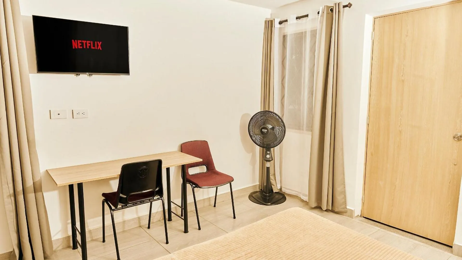 Apartahotel Castellana Medellín 0*,  Colombia