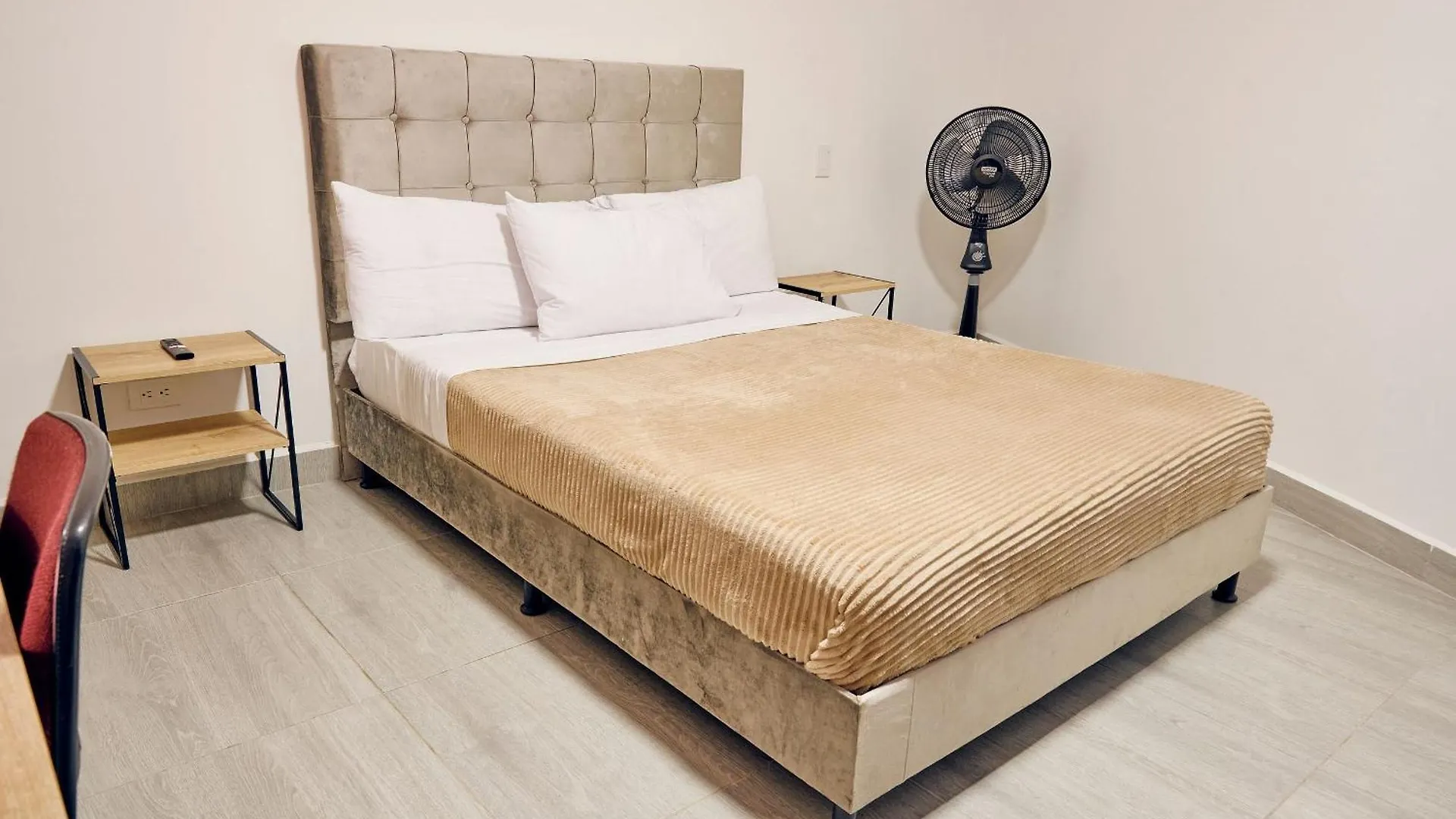 Apartahotel Castellana Medellin 0*,