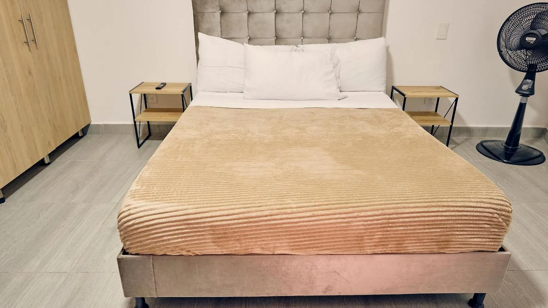 Apartahotel Castellana Medellín