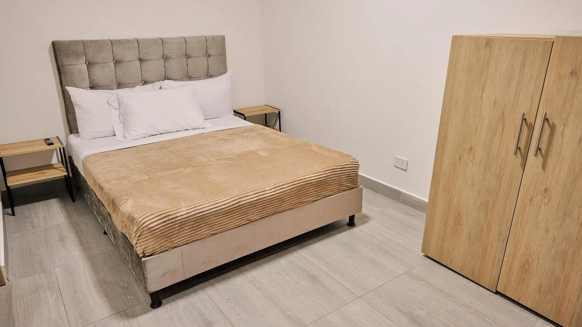 Apartahotel Castellana Medellín Apartmán